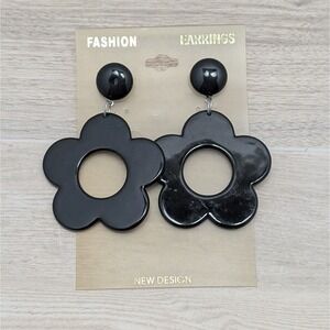 VTG Black Flower Dangle Earrings NOS Retro Mod Statement Costume Jewelry